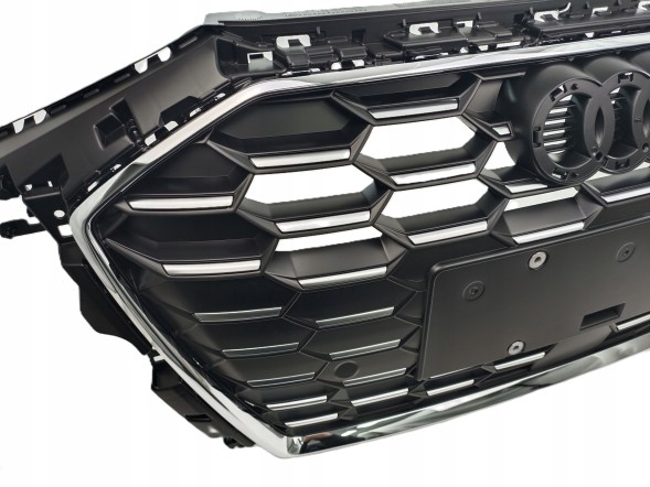 PA 8Y0853651C РЕШІТКА-АТРАПА БАМПЕРА AUDI A3 S3 8Y 2020 2021 2022 2023 2024 S-LINE
