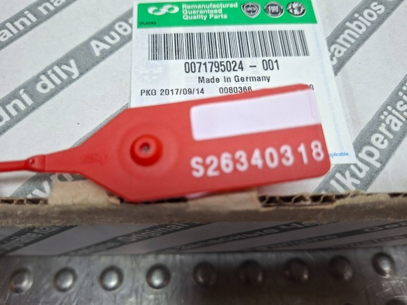 Fiat OE S26340318 Інжектор bosch 0445110418 504389548 fiat ducato iveco daily 2.3мджет 2011