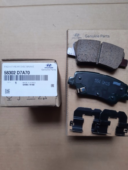 Kia заводська комплектація 58302D7A70 58302-D7A70 58302D7a70 - задні гальмівні колодки hyundai