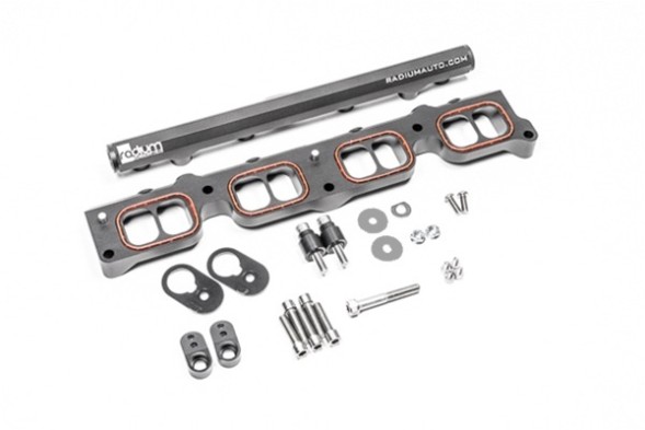 Китай USA-RAD-20-0326 Адаптер додаткової паливної рейки Ford EcoBoost Radium Engineering