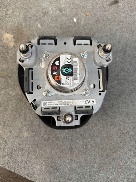 Toyota OE AIR BAG PODUSZKA KIEROWCY TOYOTA RAV 4 V GIELDA POZ MIEDZYCHOD 501.613.033. Подушка безпеки водія Toyota RAV 4 (XA50) ОРИГІНАЛ НОВА