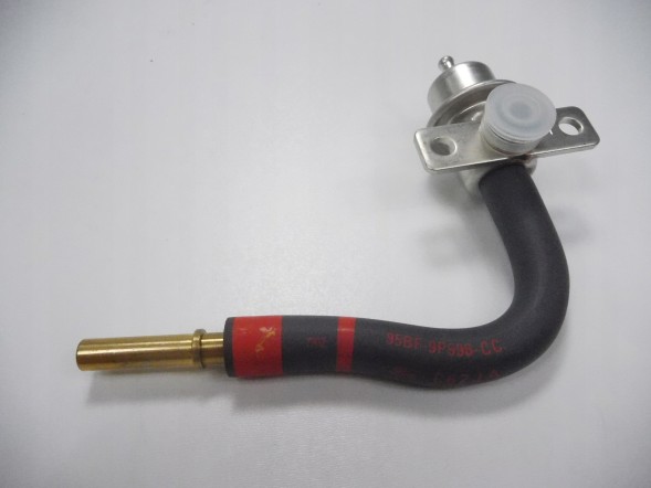 Ford OE Паливопровід Ford Fiesta 1995-2002 OE 1027803