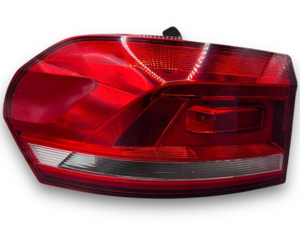 Volkswagen OE A17 VW TOURAN III 5TA945095D ЛАМПА ЛІВА ЗАДНЯ !J