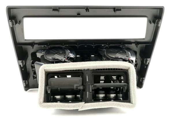 Volkswagen OE 760819203B, DWP454436OE Решітка вентиляції задня VW Touareg 760819203B