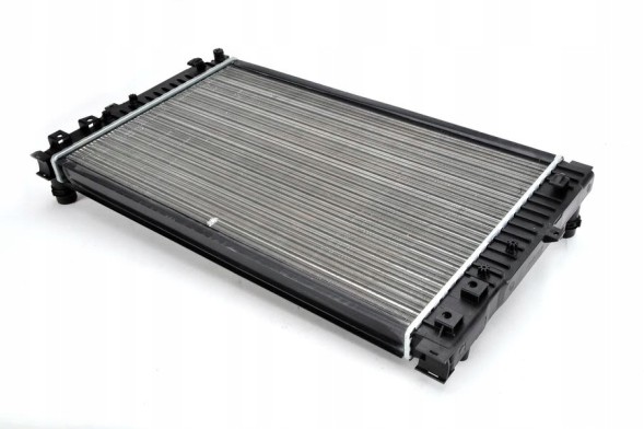 Thermotec D7W052TT Охолоджувач двигуна thermotec d7w052tt