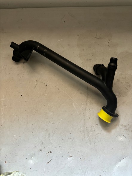 BMW OE 11532247154 Bmw e46 e39 двигун м47 зворотний шнур системи охолодження