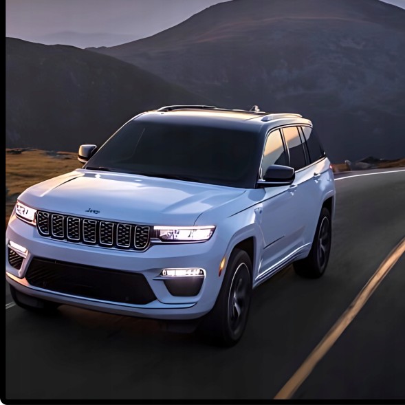 Китай РОЛЕТА БАГАЖНИКА JEEP GRAND CHEROKEE WL 2021+ ВЕРСІЯ 5 SEATS ЧОРНА НОВА