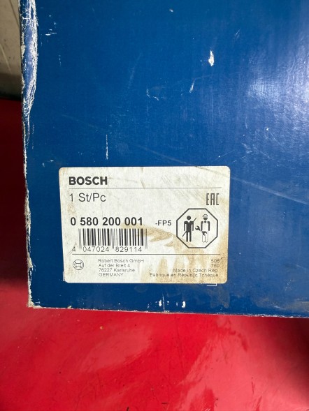 Bosch 0 580 200 001 Bosch 0 580 200 001 паливний блок живлення
