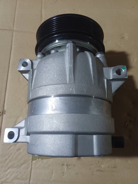 Renault OE 8200021822 Компресор кондиціонера renault oe 8200021822