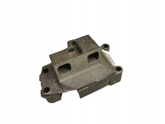 Skoda OE 028199275B OE Кронштейн двигуна Skoda Felicia Volkswagen Caddy OE OE 028199275B