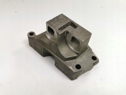 Skoda OE 028199275B OE Кронштейн двигуна Skoda Felicia Volkswagen Caddy OE OE 028199275B