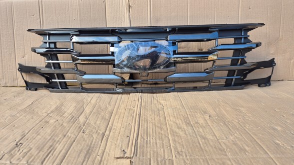 Hyundai OE GRILL POD KAMERĘ HYUNDAI TUCSON IV LIFT 2024- + STELAŻ Решітка-імітація радіатора Hyundai Tucson IV LIFT 24- КАМЕРА 86351-N7HB0!