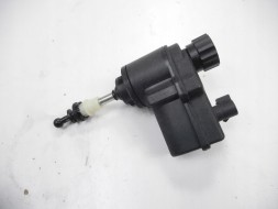 Opel OE Моторчик регулювання фар Opel Omega A Vectra A OE 90355256