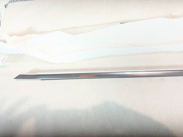 BMW OE 7182275 pmi150921 ПЛАНКА СКЛА ДВЕРЕЙ ЛІВА ПЕРЕДНЯ BMW 5 F10 F11 7182275