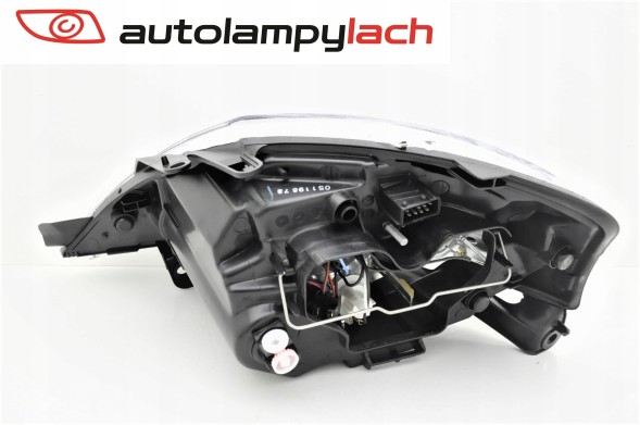 Китай 435633FH9552-1117R-LD-EMBM CITROEN C3 02-10 ФАРА ПРАВА