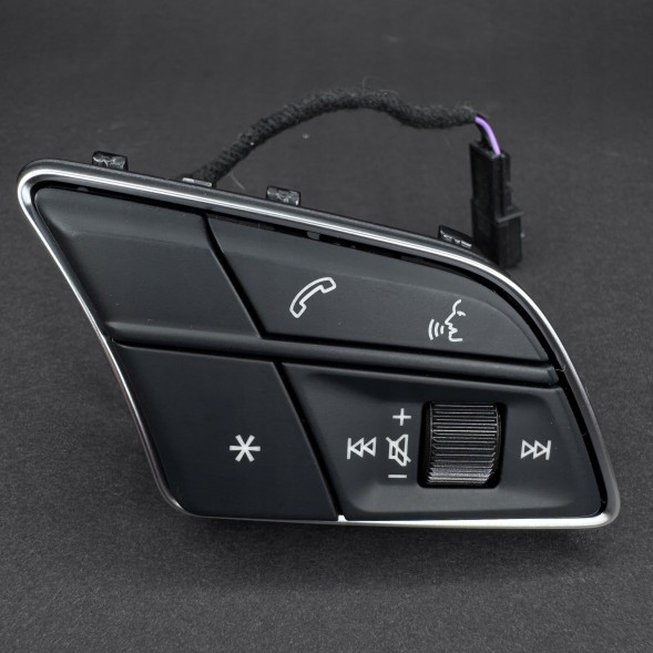 Audi OE 82A.951.523.F , 82A951523F Audi A3 S3 A4 S4 A5 S5 Q2 SQ2 Багатофункціональні кнопки на кермі