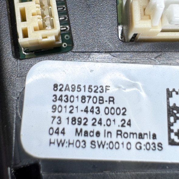 Audi OE 82A.951.523.F , 82A951523F Audi A3 S3 A4 S4 A5 S5 Q2 SQ2 Багатофункціональні кнопки на кермі