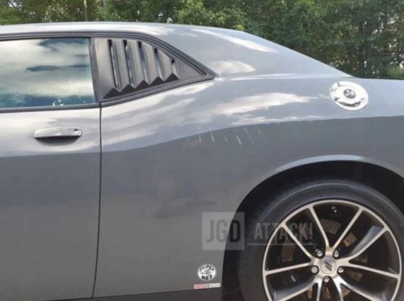 Китай 000-CHALL-QWL Накладки на вікна у вигляді жабер – Чорний матовий DODGE CHALLENGER 2008-2023