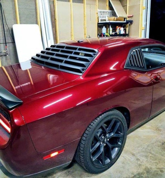Китай 000-CHALL-QWL Накладки на вікна у вигляді жабер – Чорний матовий DODGE CHALLENGER 2008-2023