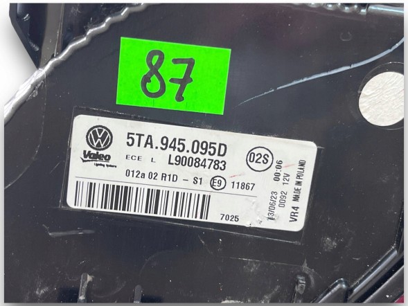 Volkswagen OE A87 VW TOURAN III 5TA945095D ЛАМПА ЛІВА ЗАДНЯ !J