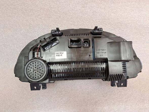 Audi OE 4M0920790A AUDI Щиток Корпус лічильника годинників AUDI Q7 4M 4M0920790A