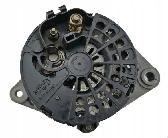 Китай Alternator Fiat Alfa Romeo 147 156 GT Fiat Bravo Idea 1.9 JTD 46809068 63321507 120A IC1698IR AUTOCENTER 60815944 60816954 ГЕНЕРАТОР FIAT BRAVA БРАВО АЛЬФА 147 DOBLO PUNTO STILO LYBRA МУСА 1.9 JTD