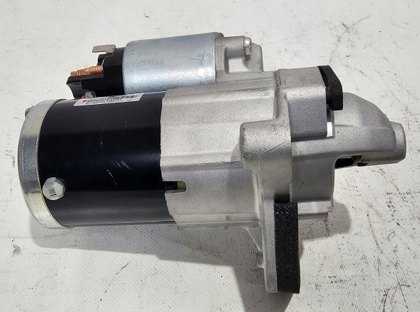 Renault OE 233000557R / pawelautoczesci ORG СТАРТЕР RENULT / DACIA / NISSAN - 233000557R