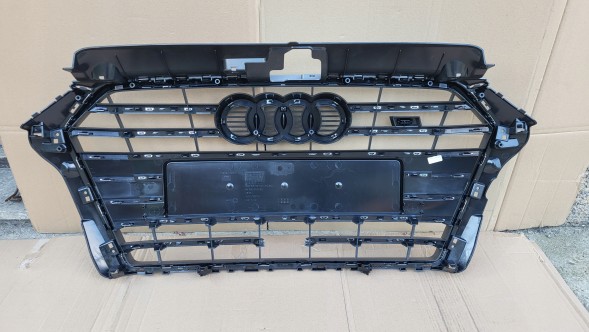 Audi OE GRILL AUDI S3 8V LIFT 2016-2020 POD RADAR ACC Камера радіатора ГРИЛЬ Audi S3 8V LIFT 16-20 RADAR OE 8V3853651AE !