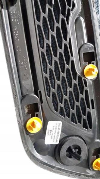 Land Rover OE UPL VB0113 2012 RANGE ROVER EVOQUE ПОВІТРЯНИКИ