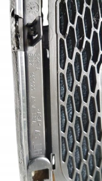 Land Rover OE UPL VB0113 2012 RANGE ROVER EVOQUE ПОВІТРЯНИКИ