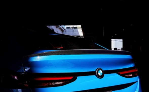 Китай 68359284 СПОЙЛЕР ЛОТКА НАКЛАДКА M ПЕРФОРМАНС BMW F44 CARBON СПОЙЛЕР Задній M Пакет