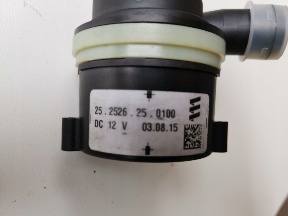 Eberspaecher 1.24.021.012.00 Насос для води Eberspacher Hydronic II 12В