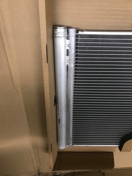 Mahle AC 955 000S Конденсатор hella opel insignia оригінал акція
