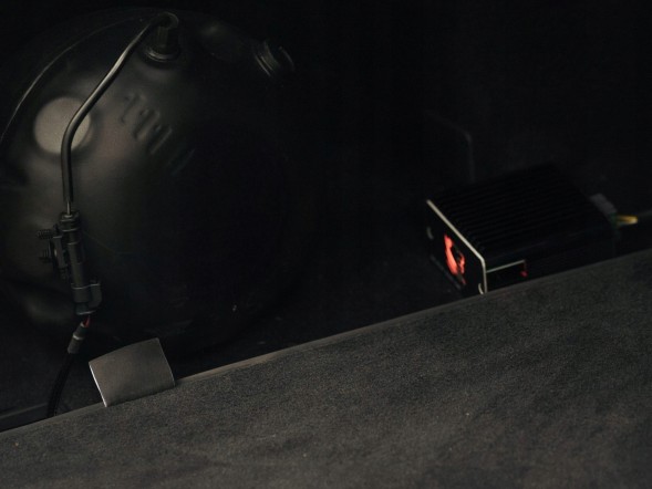 Panther Automotive LEO-ASC-7 Активний вихлоп panthera 7.0 v6 v8 v12 obd2 комплект + високотоновий динамік