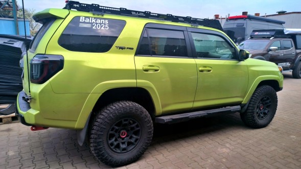 Китай Zbiornik 4Runner podgrzewany Бак для води з підігрівом Toyota 4Runner 5 покоління