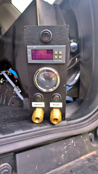 Китай Zbiornik 4Runner podgrzewany Бак для води з підігрівом Toyota 4Runner 5 покоління