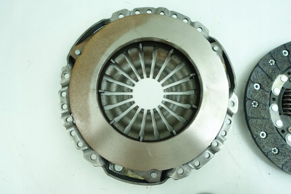 Шеффлер ЛуК 622 3429 34 Opel ascona corsa a kadett e astra f суперечка 620033400 1606010 1606684 luk