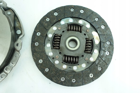 Шеффлер ЛуК 622 3429 34 Opel ascona corsa a kadett e astra f суперечка 620033400 1606010 1606684 luk
