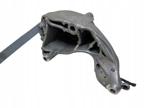 BMW OE 8849089 8849090 8848467 CARPARTS24 КРОНШТЕЙН ДВИГУНА ПЕРЕДНІЙ КОМПЛЕКТ BMW I7 G70