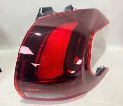 Peugeot OE 9826730380 123AUTOCZESCI НОВА ОРИГІНАЛЬНА LED ФАРА ЗАДНЯ ПРАВА - PEUGEOT 2008 РЕСТАЙЛІНГ 2016-2019