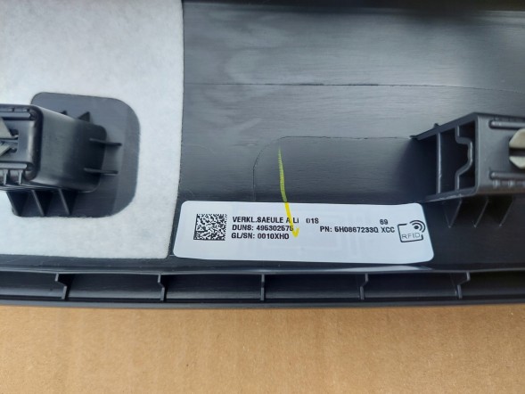 Volkswagen OE 5H0867234Q XCC_GTECH VW GOLF VIII 8 Обшивка стійки А ліва чорна BLACK 5H0867234Q XCC