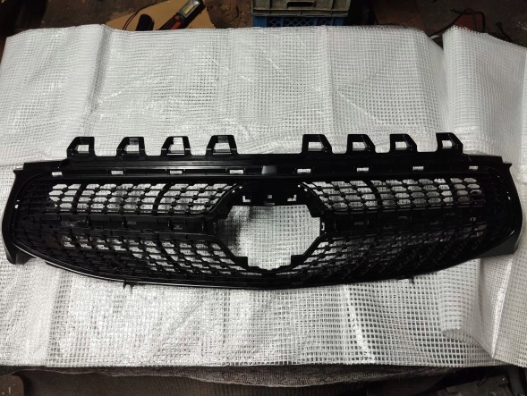 Mercedes-Benz OE GRILL ATRAPA PRZÓD MERCEDES CLA W118 AMG A1188880000 NOWA OE ORYGINAŁ РЕШІТКА-АТРАПА ПЕРЕДНЯ MERCEDES CLA W118 AMG A1188880000 НОВА ОРИГІНАЛ