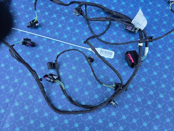 BMW OE INSTALACJA ZDERZAKA TYŁ PDC BMW G21 LCI 5A49EC2 5A49EB8 NOWA ORGINAŁ QUALI3105 УСТАНОВКА БАМПЕРА ЗАДНЬОЇ ЧАСТИНИ PDC BMW G21 LCI 5A49EC2 5A49EB8 НОВИЙ ОРГІНАЛ