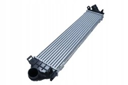 Maxgear AC695554 Охолоджувач повітря інтеркулер ac695554 maxgear