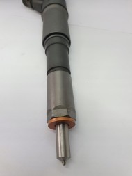 Bosch 0 986 435 095 Інжектор ін'єкційний land rover freelander 2.0 td4 opel omega b 2.5 dti