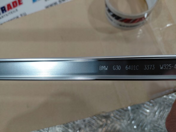 BMW OE 7336955 7336955 BMW G30 G31 LCI ПЕРЕДНЯ ВЕРХНЯ ЛІВА НАКЛАДКА НАВКОЛО ВІДПОРУ 7336955