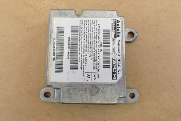 Peugeot OE 1372897080 626233900C 1383824080 FIAT FIORINO NEMO QUBO 1372897080 MODUŁ CENTRALKA AIR BAG PODUSZEK KOMPUTER FIAT FIORINO NEMO QUBO 1372897080 БЛОК КЕРУВАННЯ AIRBAG ПОДУШОК БЕЗПЕКИ КОМП'ЮТЕР