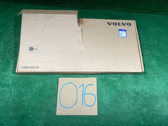 Volvo OE 32368769 JACANT94 VOLVO V60 II 18-> КУЗОВНЕ СКЛО ПРАВА ЗАДНЯ ЧАСТИНА 32368769