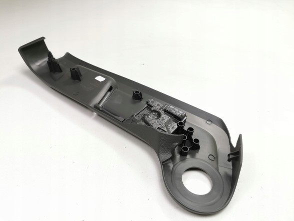 Ford OE Накидка передня права Ford Focus 2008-2011 (CB4) OE 1318383