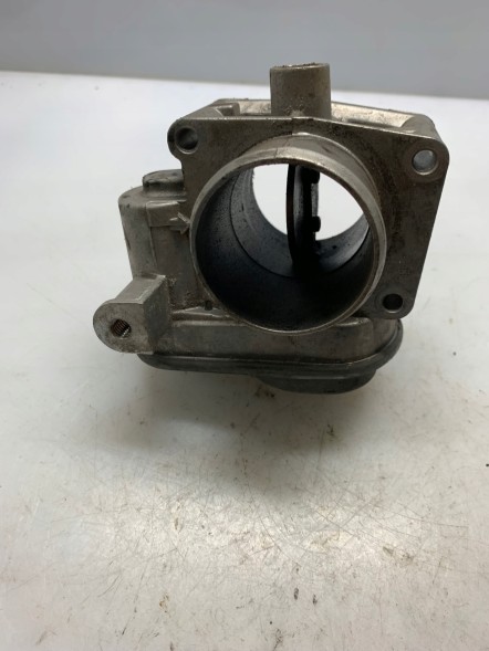 Opel OE PRZEPUSTNICA 700160020 OPEL ДРОСЕЛЬНА ЗАСЛІНКА 700160020 ОПЕЛЬ